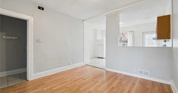126 Wellington Street N, Kitchener, ON, N2H 5K1 - 13