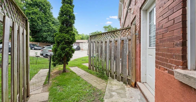 126 Wellington Street N, Kitchener, ON, N2H 5K1 - 36