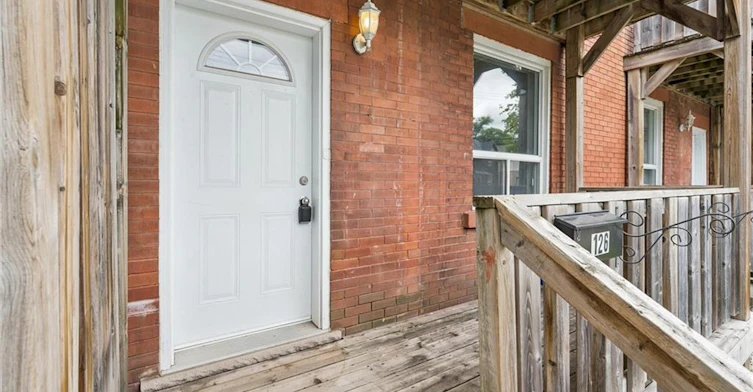 126 Wellington Street N, Kitchener, ON, N2H 5K1 - 5