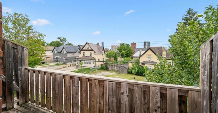 126 Wellington Street N, Kitchener, ON, N2H 5K1 - 34