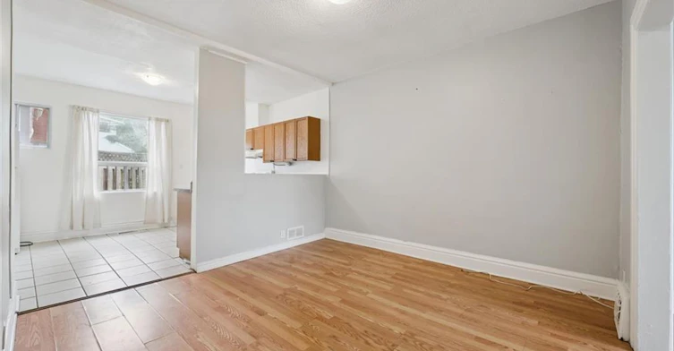 126 Wellington Street N, Kitchener, ON, N2H 5K1 - 14