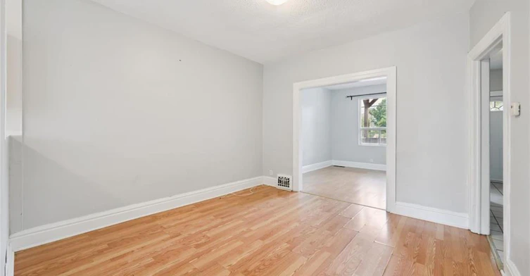 126 Wellington Street N, Kitchener, ON, N2H 5K1 - 11
