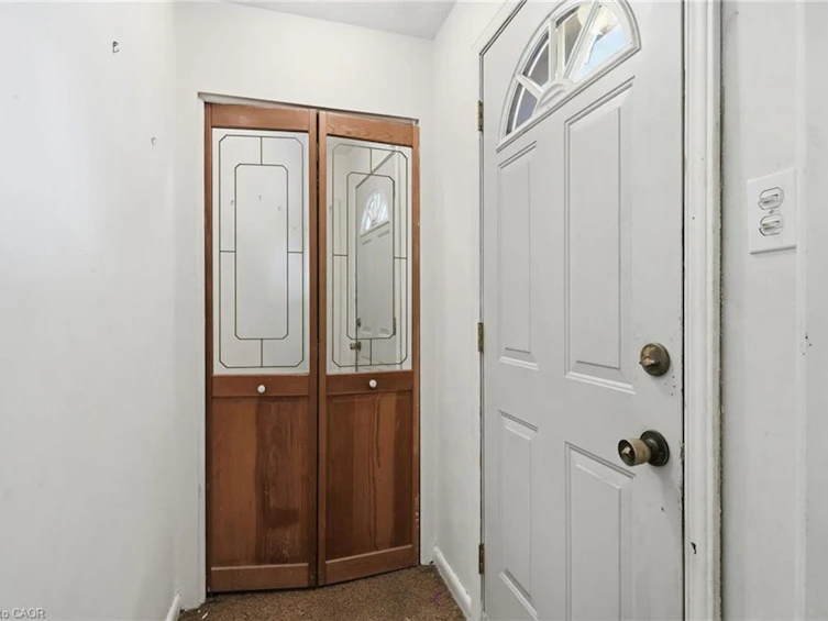 34 Eaton Place, Hamilton, ON, L8H 1N7 - 3