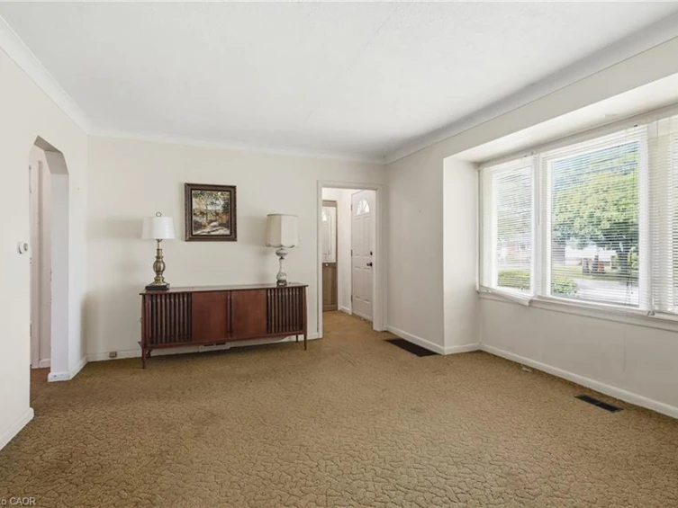 34 Eaton Place, Hamilton, ON, L8H 1N7 - 6