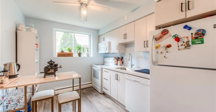 1-132 Allen Street E, Waterloo, ON, N2J 1J4 - 10