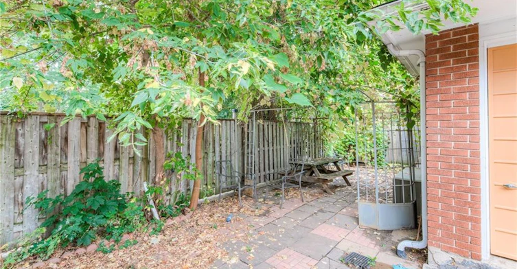 1-132 Allen Street E, Waterloo, ON, N2J 1J4 - 19