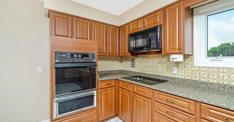 3161 Steeles Avenue W, Milton, ON, L9T 2V4 - 14