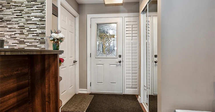 180 Highland Road W, Hamilton, ON, L8J 2V1 - 4