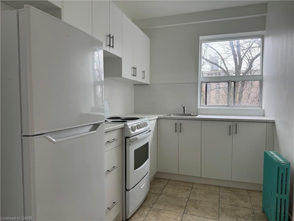 106-325A James Street S, Hamilton, ON, L8P 3B7 - 2