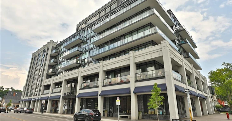 302-101 Locke Street S, Hamilton, ON, L8P 4A6 - 2