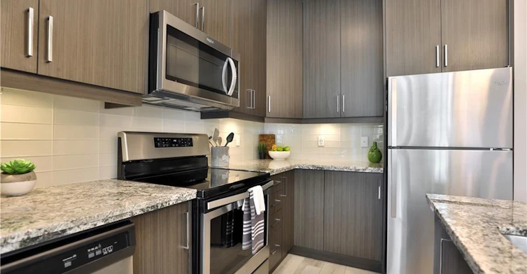302-101 Locke Street S, Hamilton, ON, L8P 4A6 - 17