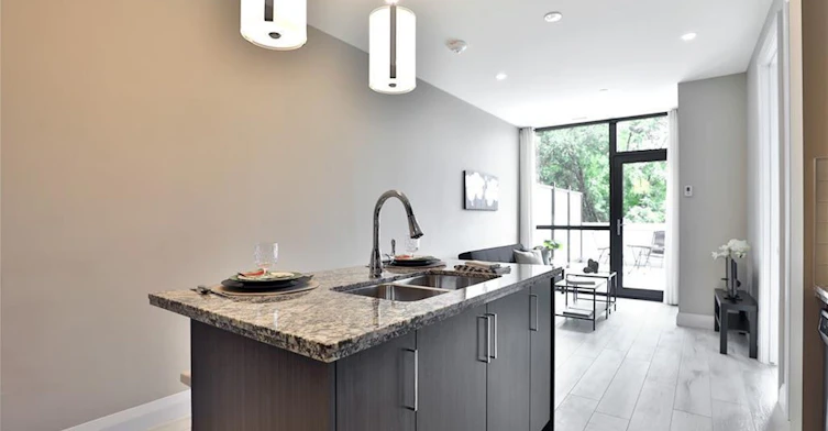 302-101 Locke Street S, Hamilton, ON, L8P 4A6 - 18