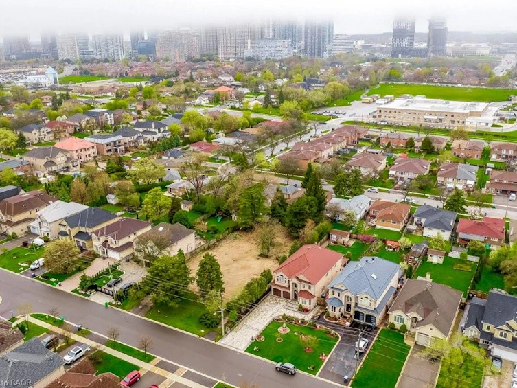 PART LOT 1 Fairview Road W, Mississauga, ON, L5B 1K7 - 18