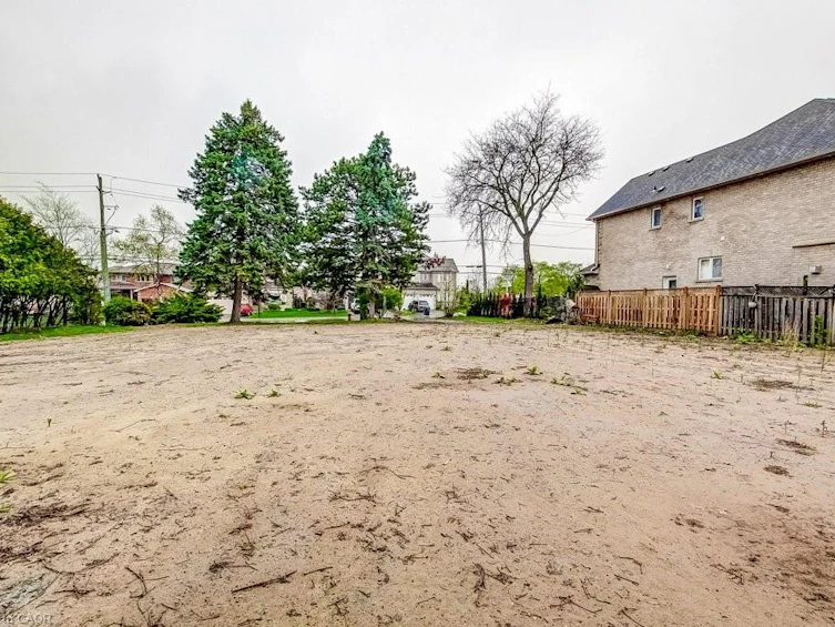 PART LOT 1 Fairview Road W, Mississauga, ON, L5B 1K7 - 11