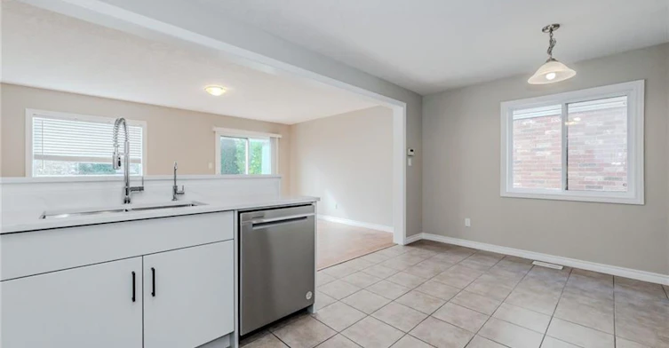 469 Bronco Crescent, Waterloo, ON, N2K 4L1 - 12