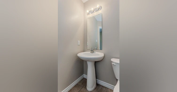 469 Bronco Crescent, Waterloo, ON, N2K 4L1 - 13