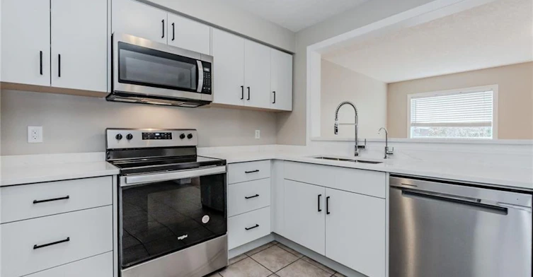 469 Bronco Crescent, Waterloo, ON, N2K 4L1 - 11