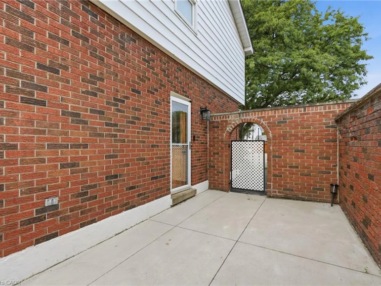 69 Fairway Drive, Hamilton, ON, L8K 5L6 - 30