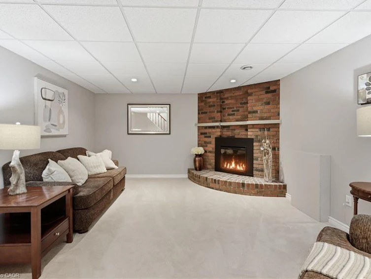 69 Fairway Drive, Hamilton, ON, L8K 5L6 - 25