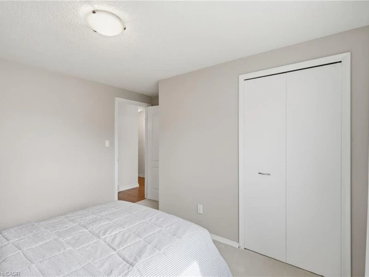 69 Fairway Drive, Hamilton, ON, L8K 5L6 - 22