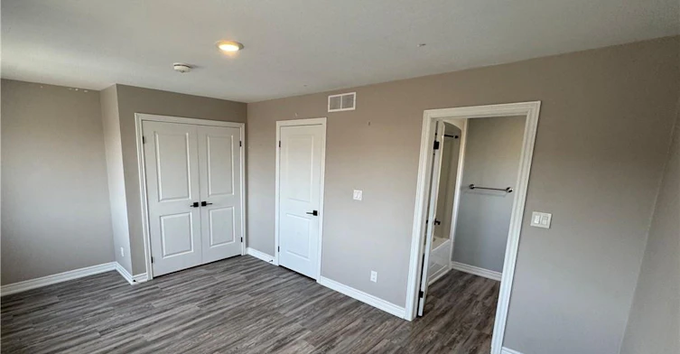 1 Upper-8196 Mcleod Road, Niagara Falls, ON, L2H 3T6 - 14