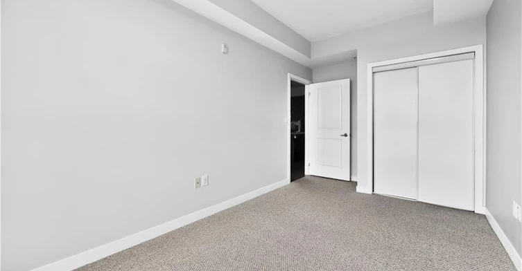 315-5010 Corporate Drive, Burlington, ON, L7L 0H6 - 17