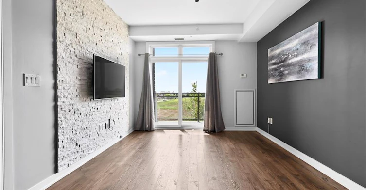 315-5010 Corporate Drive, Burlington, ON, L7L 0H6 - 3