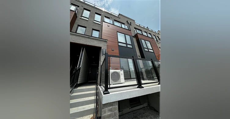 18-145 Tapscott Road, Toronto, ON, M1B 0E8