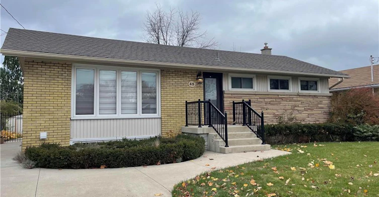 2-45 Endfield Avenue, Hamilton, ON, L8T 2L3