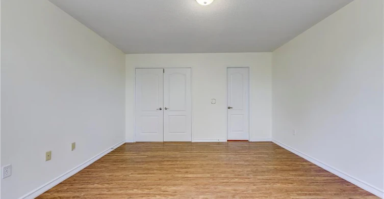 3332 Angel Pass Drive, Mississauga, ON, L5M 7K2 - 14