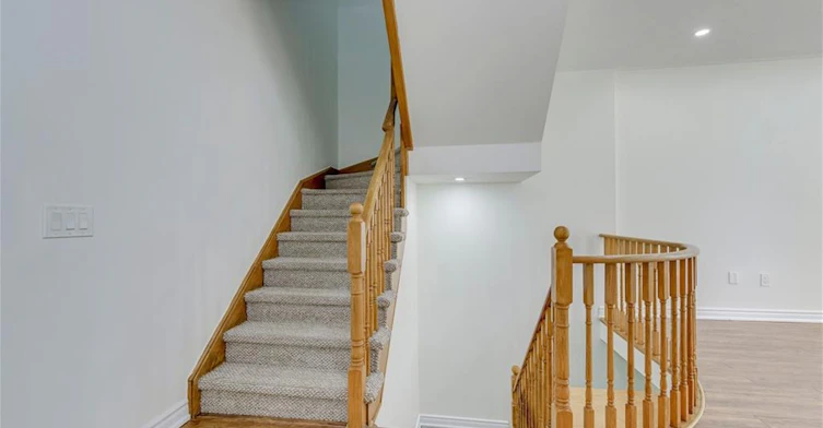 3332 Angel Pass Drive, Mississauga, ON, L5M 7K2 - 17