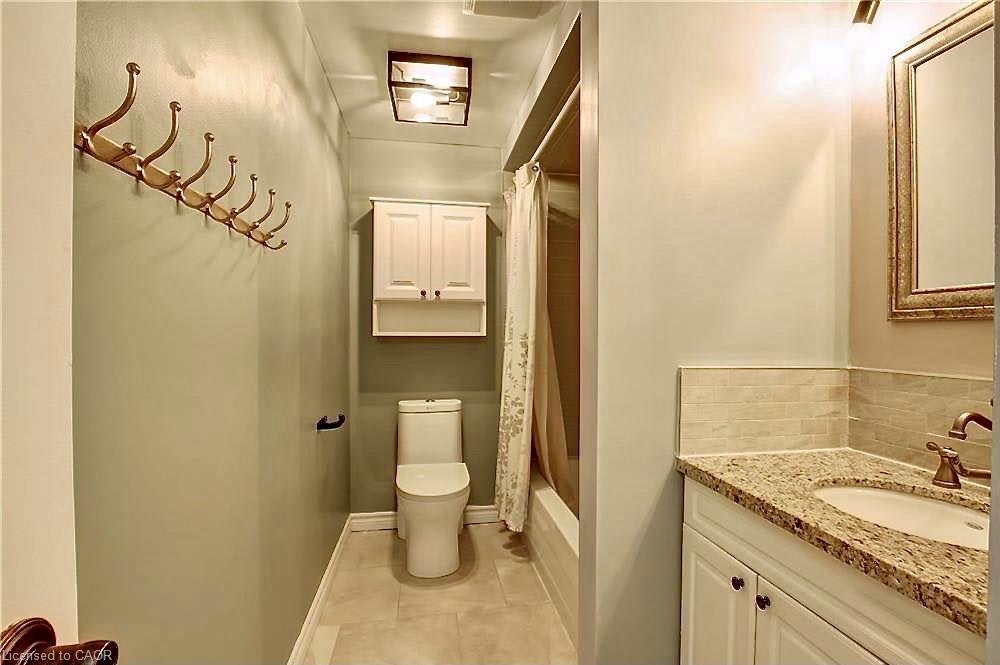 Main/Upper-599 Upper Horning Road, Hamilton, ON, L9C 7P8 - 14