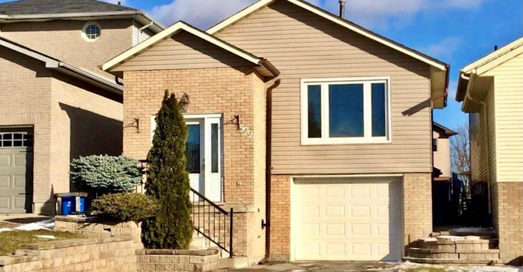 Main/Upper-599 Upper Horning Road, Hamilton, ON, L9C 7P8