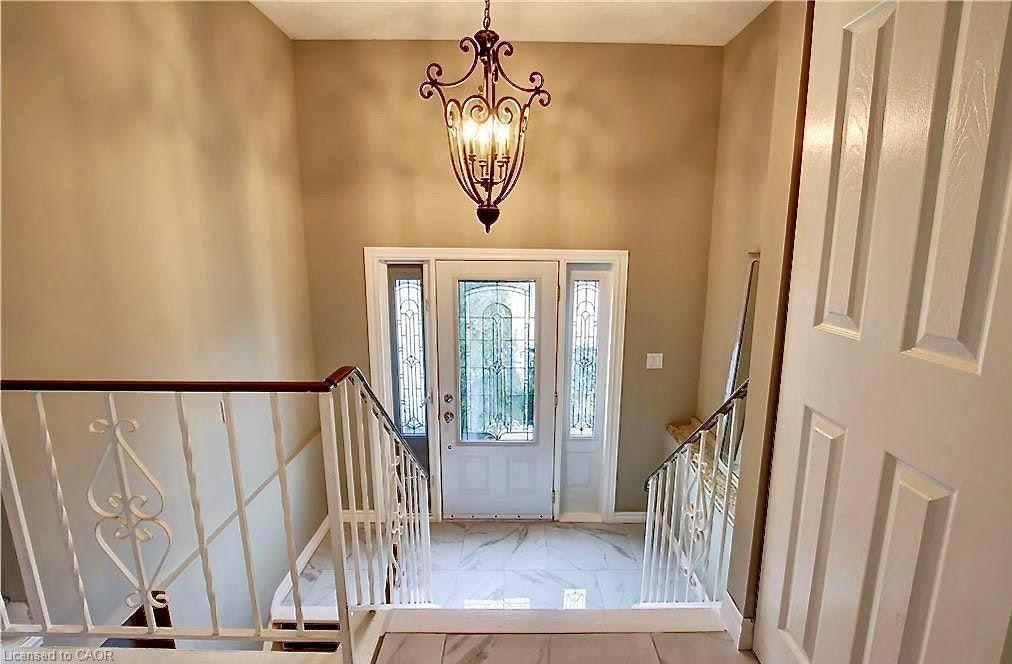 Main/Upper-599 Upper Horning Road, Hamilton, ON, L9C 7P8 - 2