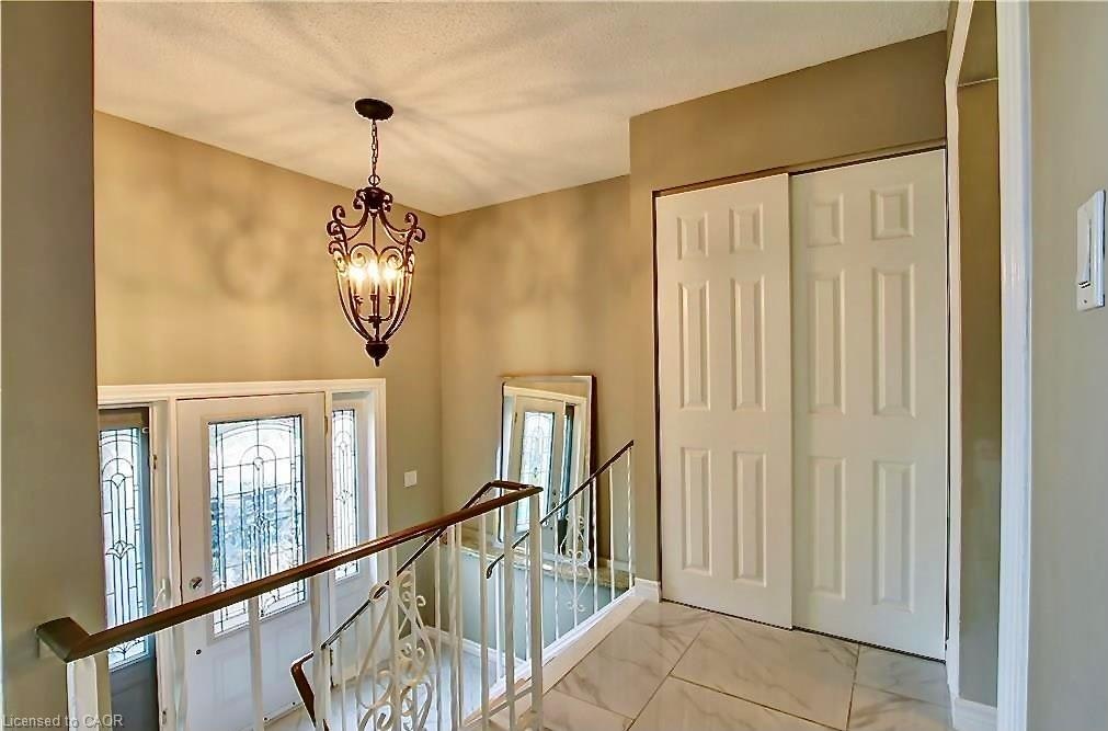 Main/Upper-599 Upper Horning Road, Hamilton, ON, L9C 7P8 - 3