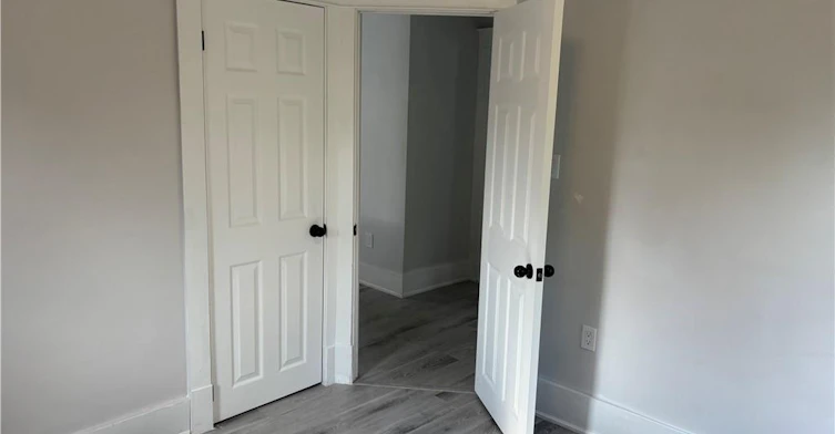 5810 Symmes Street, Niagara Falls, ON, L2G 2G3 - 15