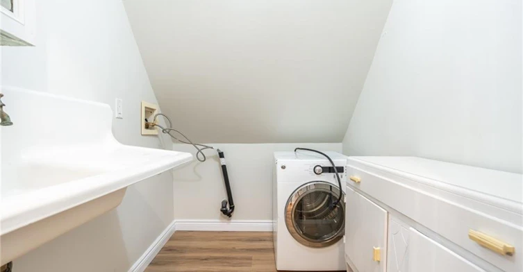 2-142 Bold Street, Hamilton, ON, L8P 1V3 - 24