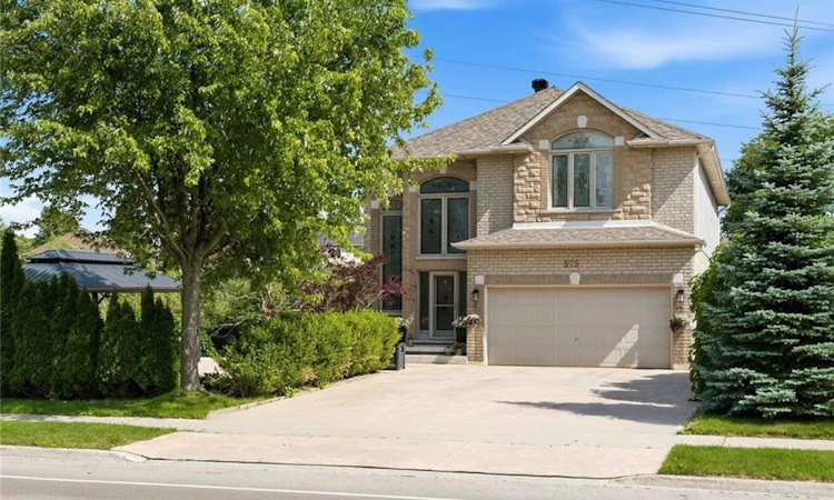 575 Stonehenge Drive