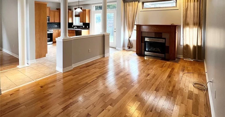 11 Armour Crescent, Hamilton, ON, L9K 1S1 - 4