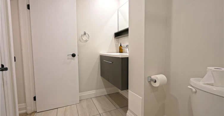 Lower-2392 Cashmere Avenue, Mississauga, ON, L5B 2M6 - 10