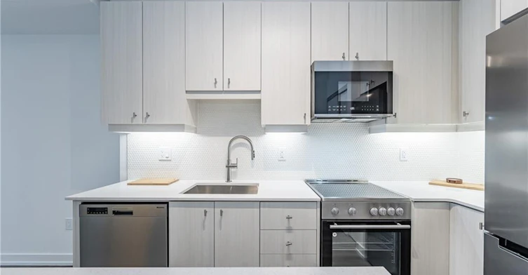 907-15 Wellington Street S, Kitchener, ON, N2G 0E4 - 11