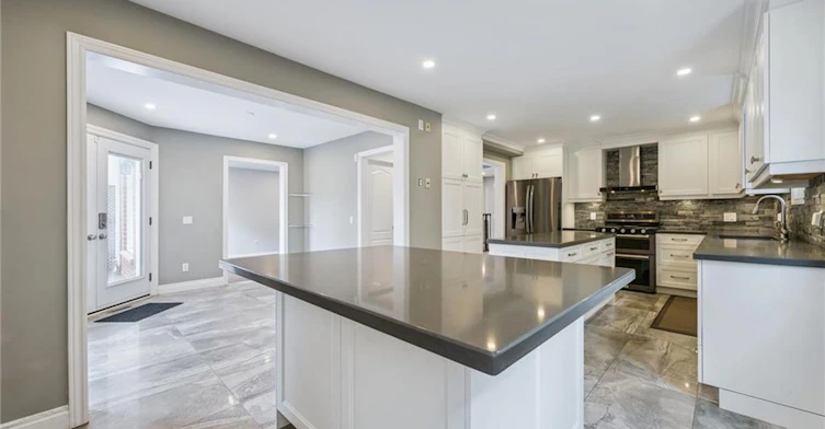 2456 Sixth Line, Oakville, ON, L6H 5Z8 - 12