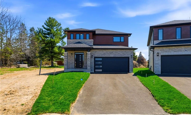 23 Woodvalley Court