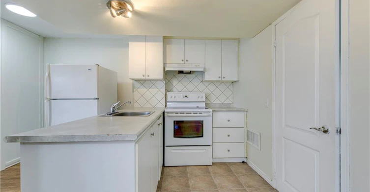 BASEMENT-3332 Angel Pass Drive, Mississauga, ON, L5M 7K2 - 20