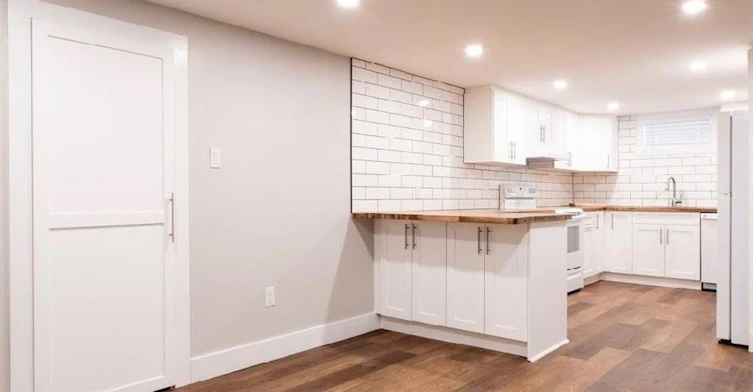 Bsmt-393 East 16th Street, Hamilton, ON, L9A 4K4 - 6