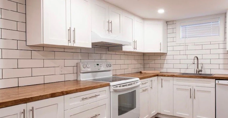 Bsmt-393 East 16th Street, Hamilton, ON, L9A 4K4 - 5