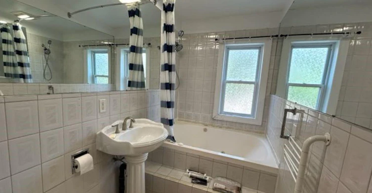Main-24 Garfield Avenue S, Hamilton, ON, L8M 2R8 - 11