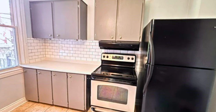 Main-24 Garfield Avenue S, Hamilton, ON, L8M 2R8 - 5