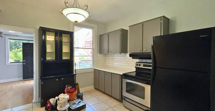 Main-24 Garfield Avenue S, Hamilton, ON, L8M 2R8 - 4