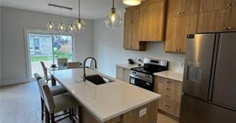 123 Maple Street, Mapleton, ON, N0G 1P0 - 6